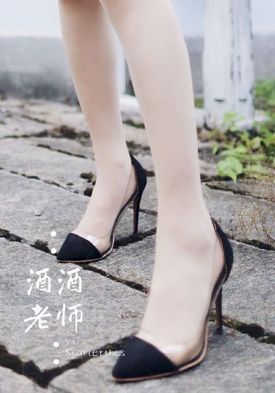欧美吊带情趣内衣视频_BD免费观看视频
